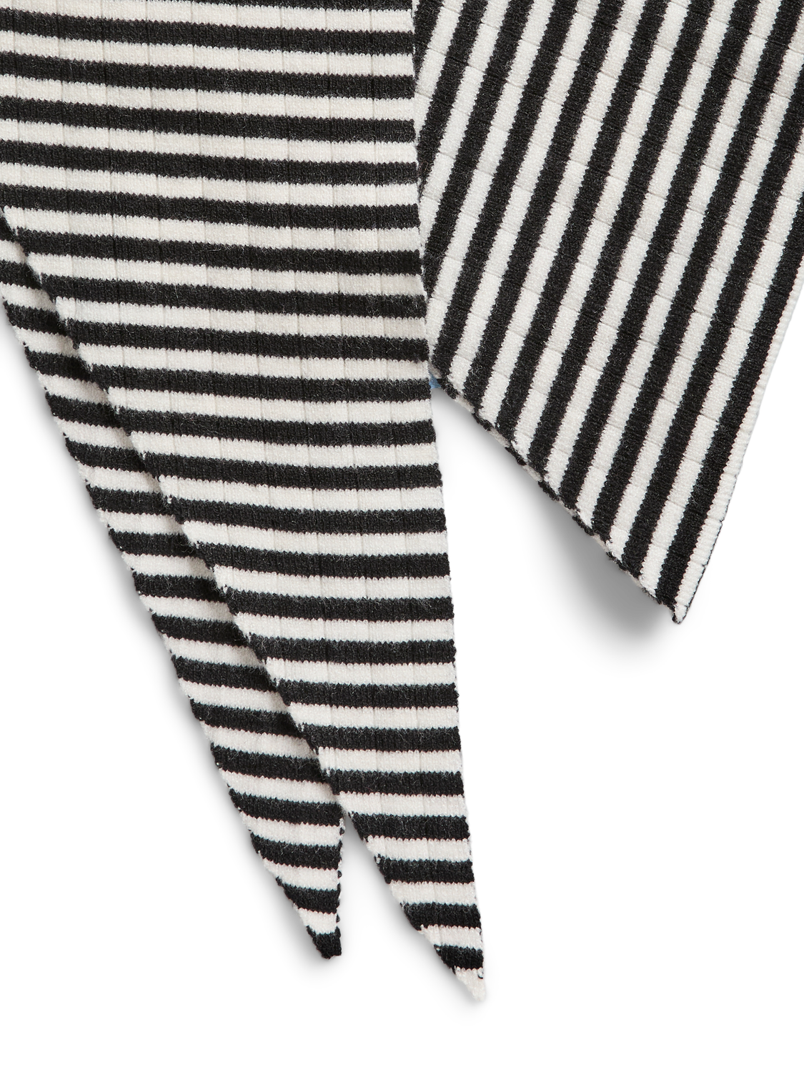 pack_shot-detail